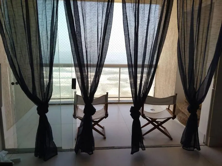 Apto de 3 dorm de frente ao mar-1