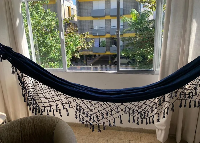 Apartamento Praia Das Asturias, 2 Minutos De Caminhada Para Praia, Piscina, Garagem Demarcada, Cama Queen Guarujá